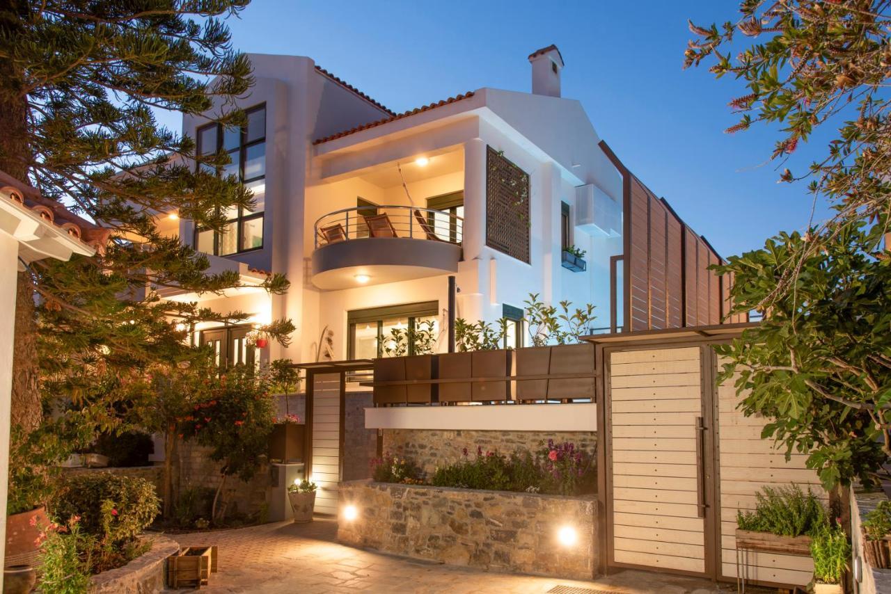 Paradisos Luxury Villas Next To Beach Koutsouras Exterior photo