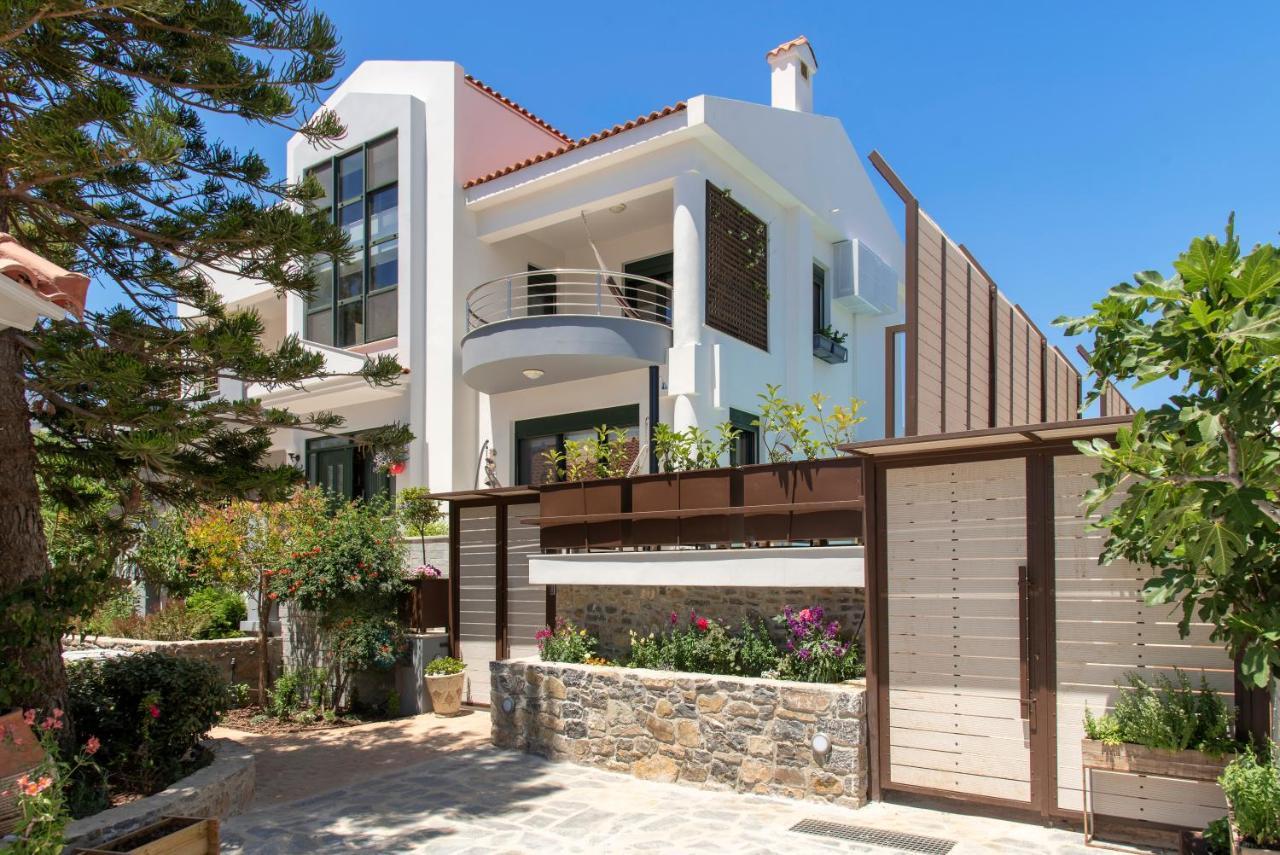 Paradisos Luxury Villas Next To Beach Koutsouras Exterior photo